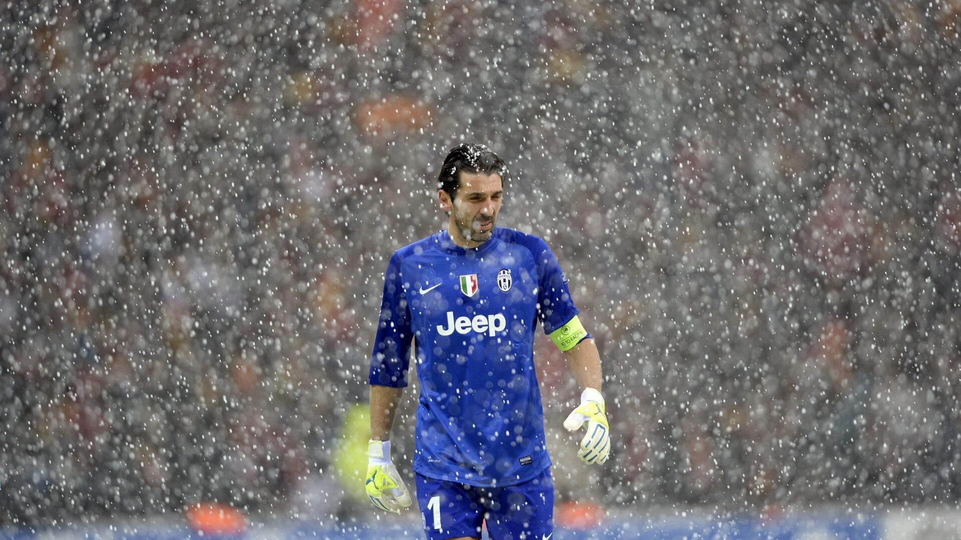 欧洲杯战术创新：新阵型引领足球新风尚，欧洲杯进阶