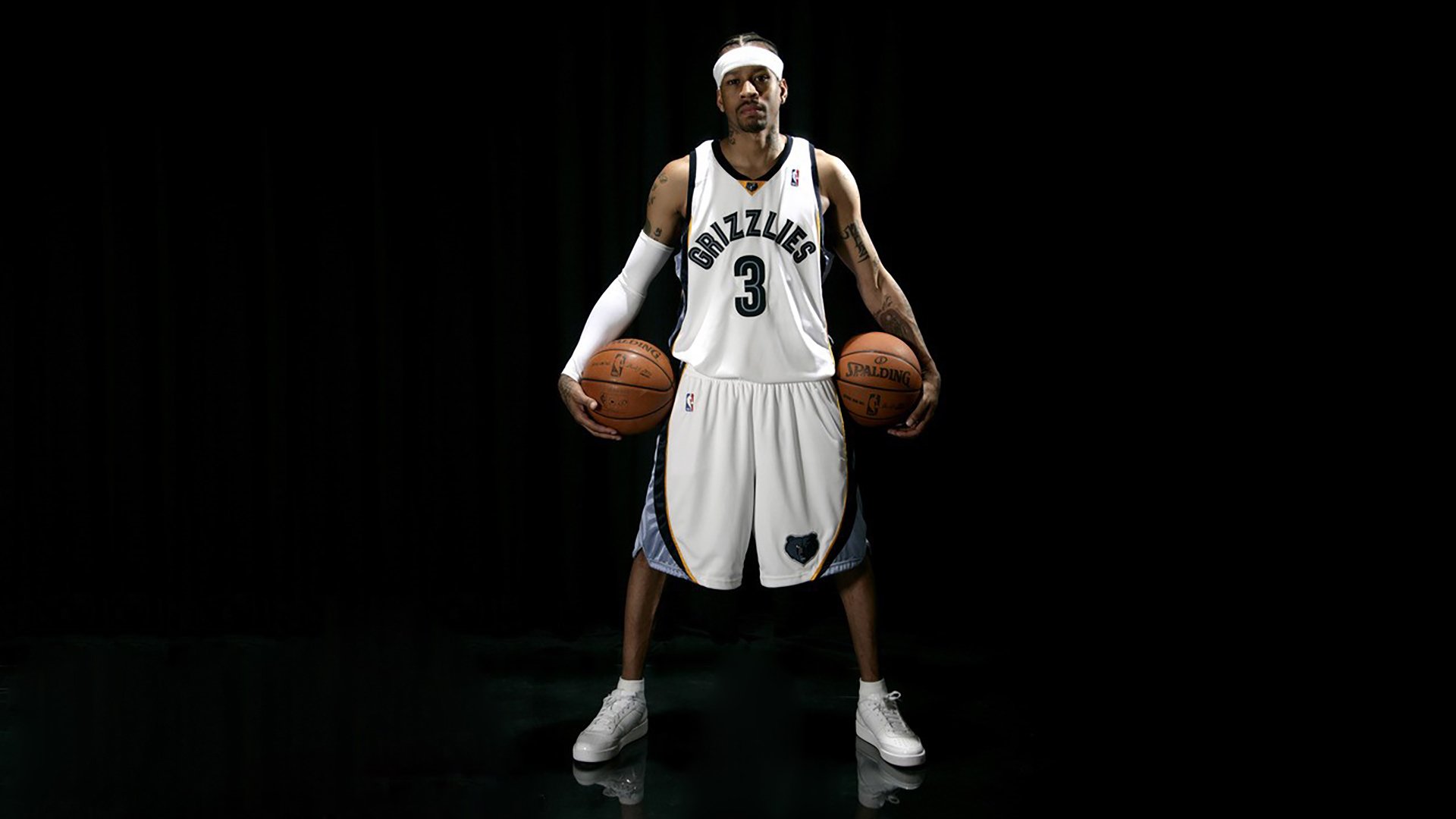 赛场外紧张刺激：明星篮球比赛的花絮与幕后故事，明星篮球赛是什么综艺